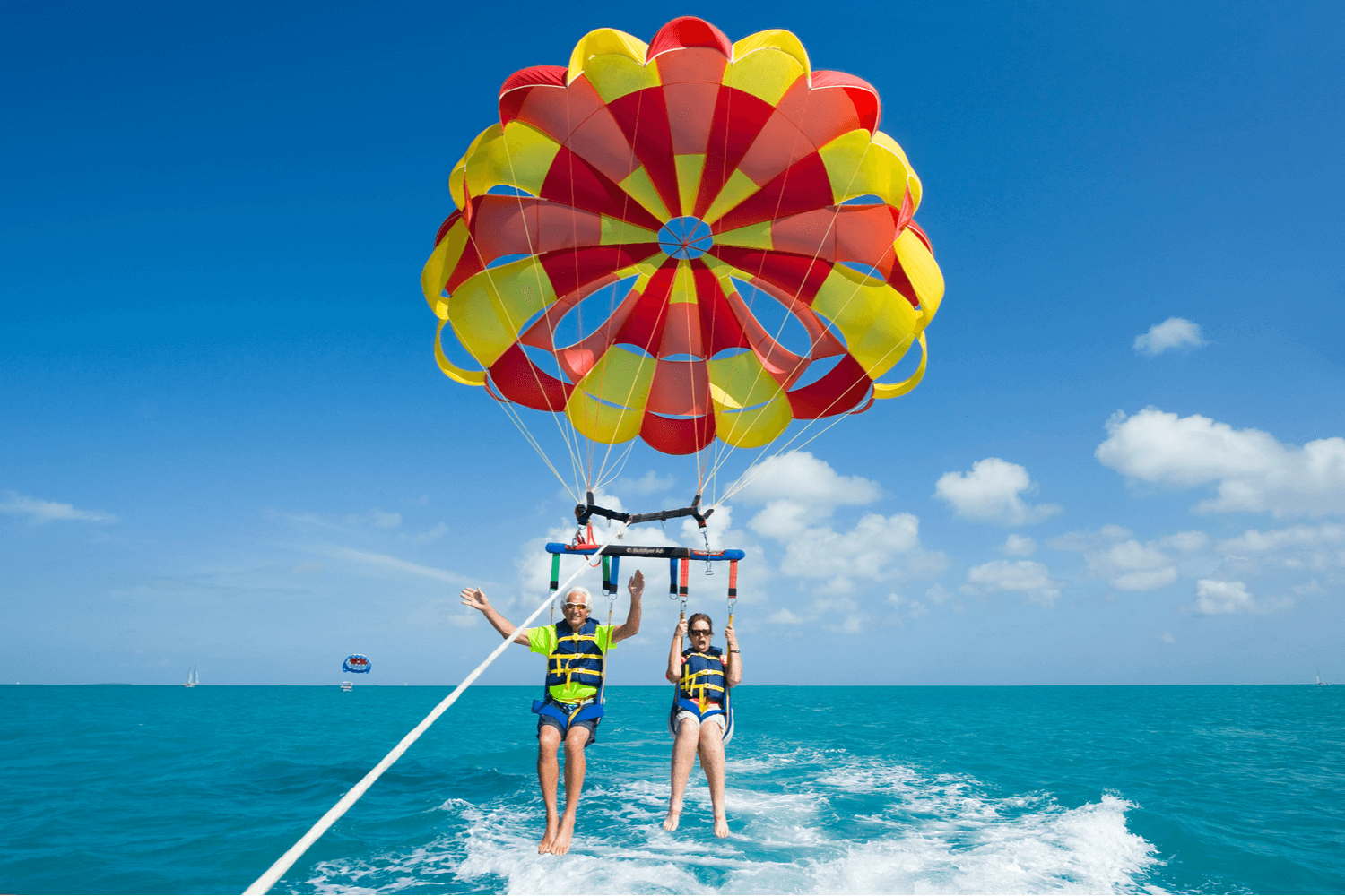 Parasailing-in-Florida