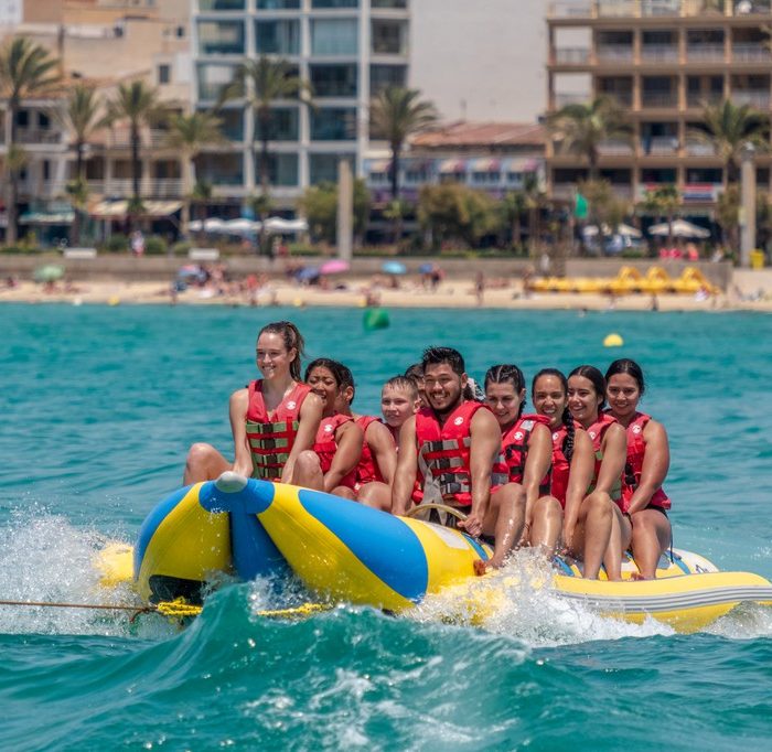 banana-boat-ride-5287235e-c